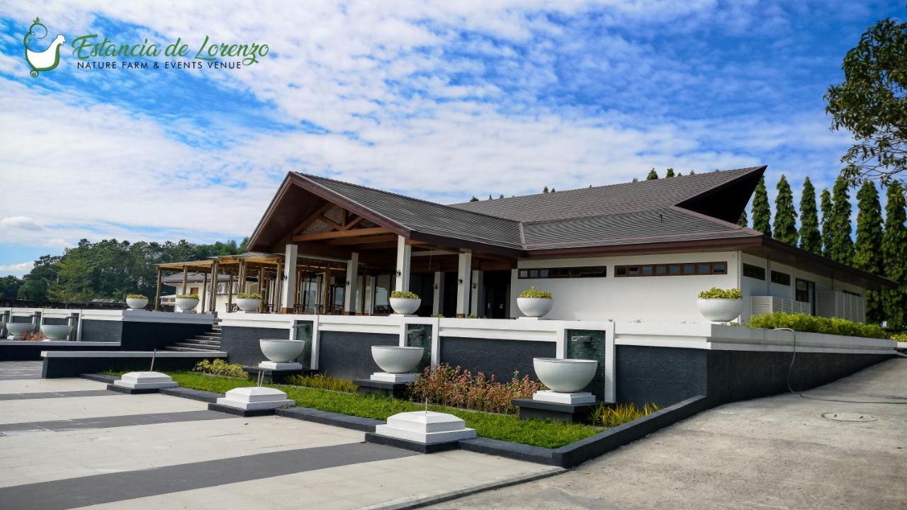 Estancia De Lorenzo Tarlac Luaran gambar