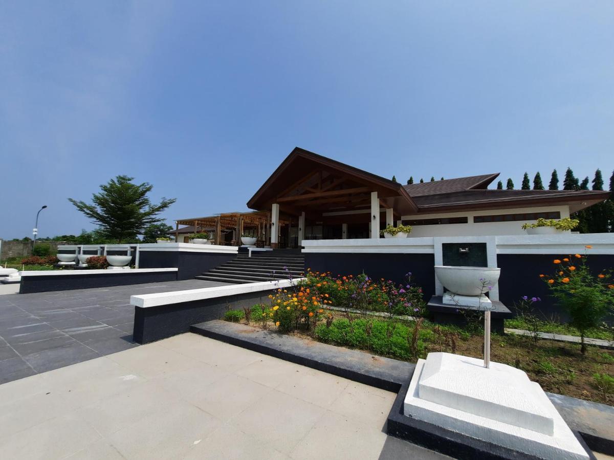 Estancia De Lorenzo Tarlac Luaran gambar